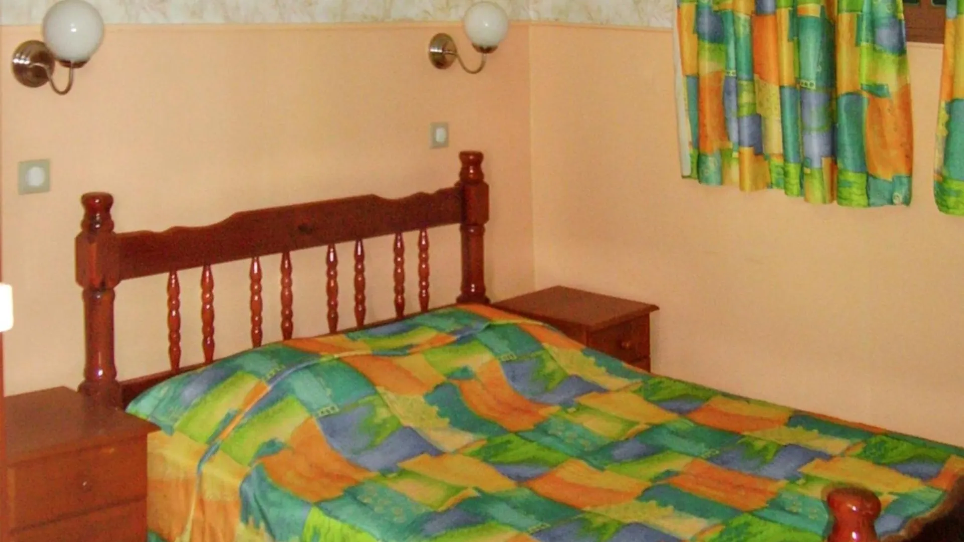Appartement De Charme A Port Louis 35 M² Jardin Prive 0*, Port-Louis